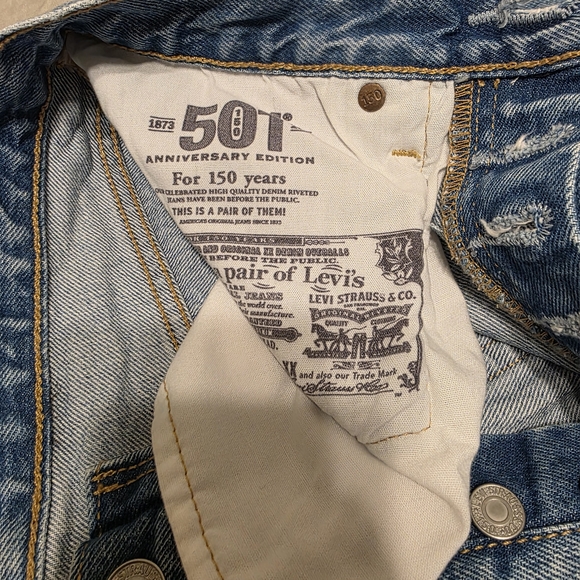 Levi's 150 Year Anniversary Edition Women's High Rise Denim Jeans - Classic Blue - Picture 5 of 6